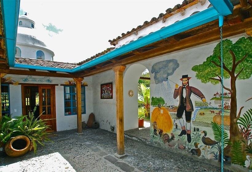 בית מלון כפרי Las Palmeras Inn