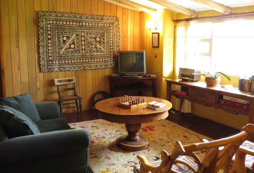 فندق Las Palmeras Inn