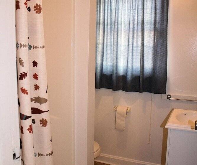 בית מלון כפרי Lynnhurst Family Resort