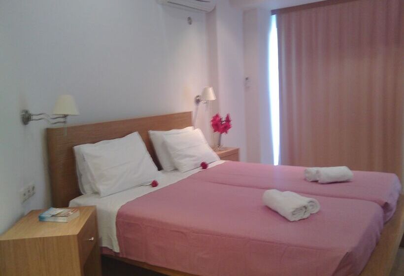 فندق Maria Apartments