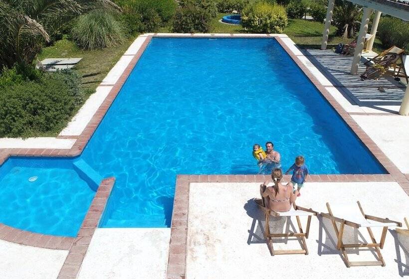 Отель Mariaflorales