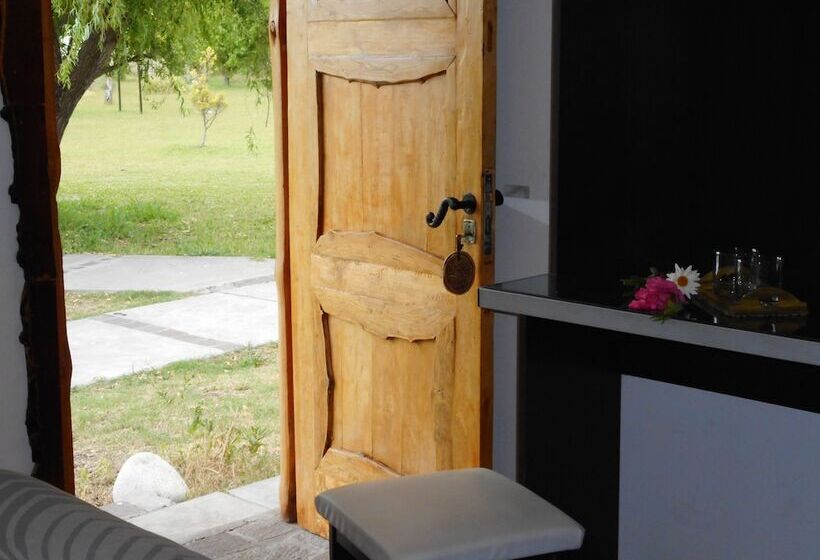 Отель Mariaflorales