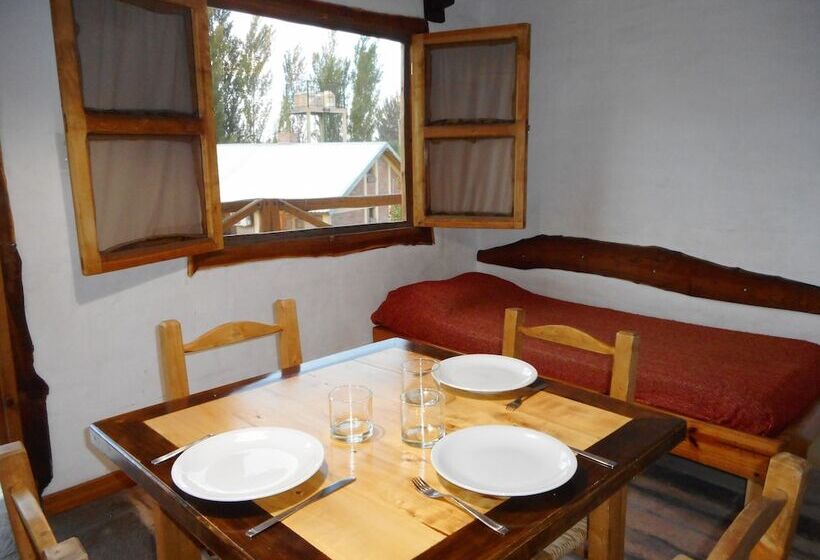 Отель Mariaflorales