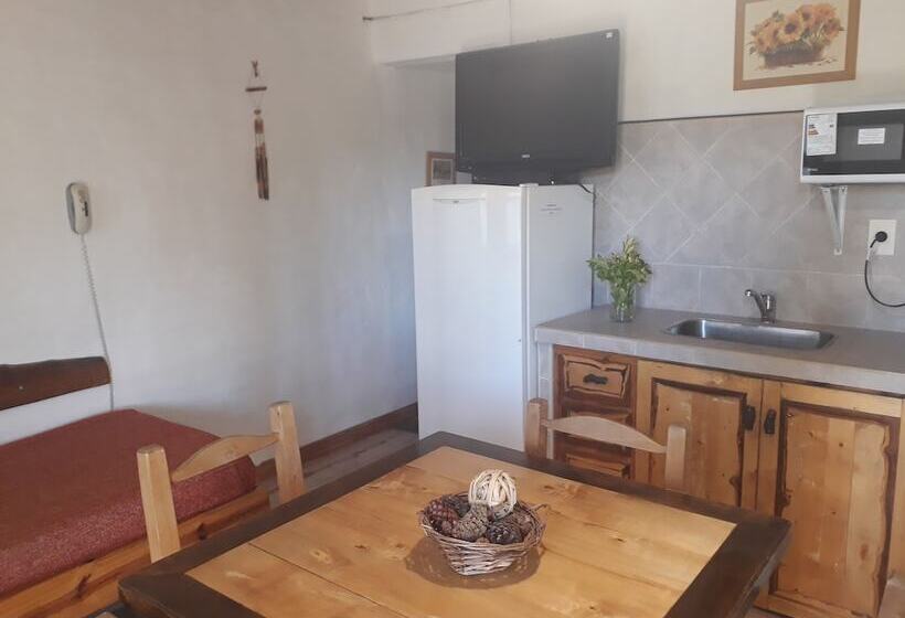 Отель Mariaflorales