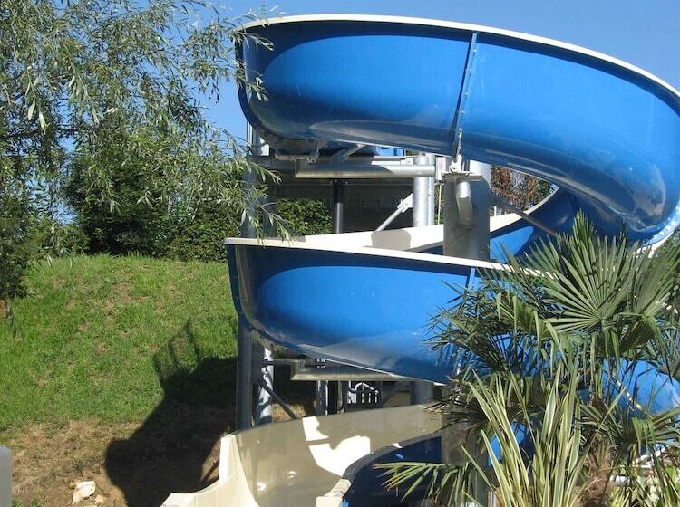 فندق Moulin Des Sandaux Village