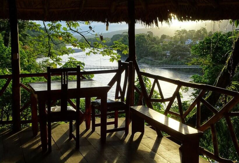 酒店 Río Napo Lodge