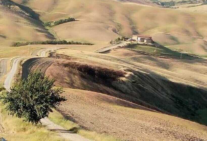 田舎風ホテル Agriturismo Le Crete