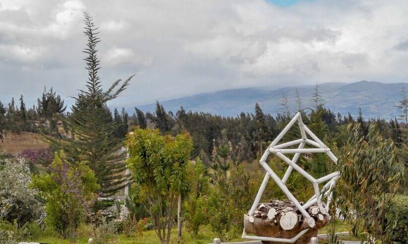 فندق ريفى Bella Vista Pujili