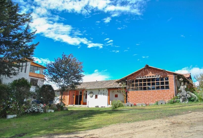 فندق ريفى Bella Vista Pujili