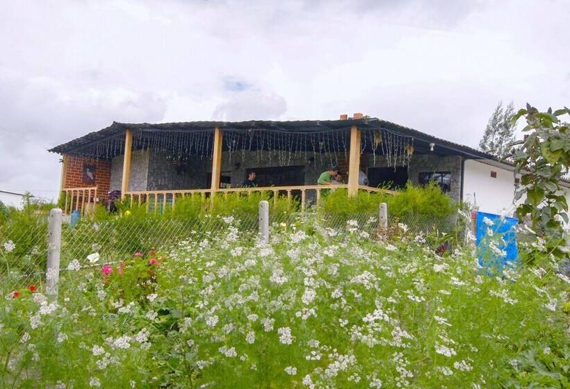 فندق ريفى Bella Vista Pujili