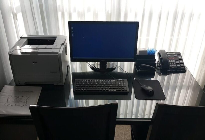 فندق The Village At Pocono