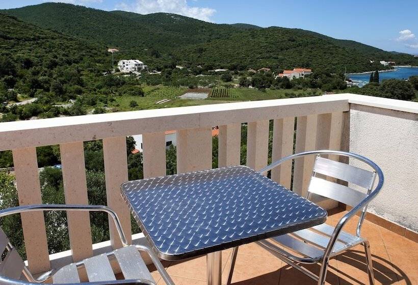 호텔 Villa Castello