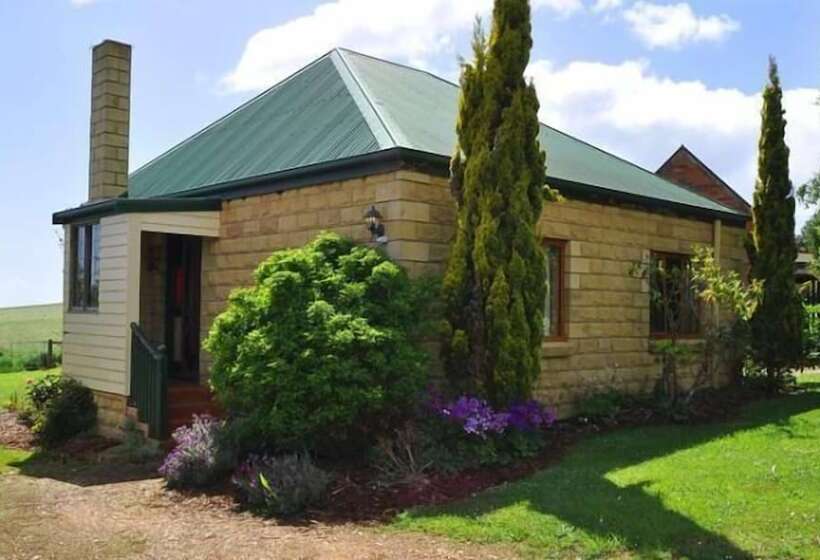 Killynaught Spa Cottages