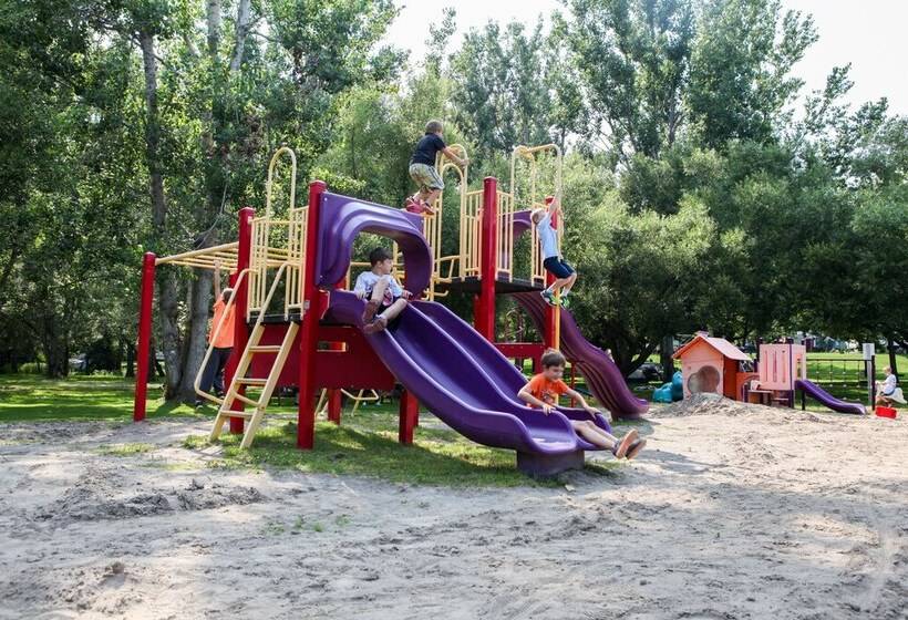 Lake Avenue Rv Resort