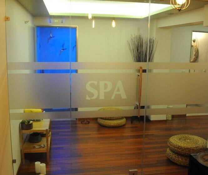 Long View Resort & Spa Rooms & Apartments