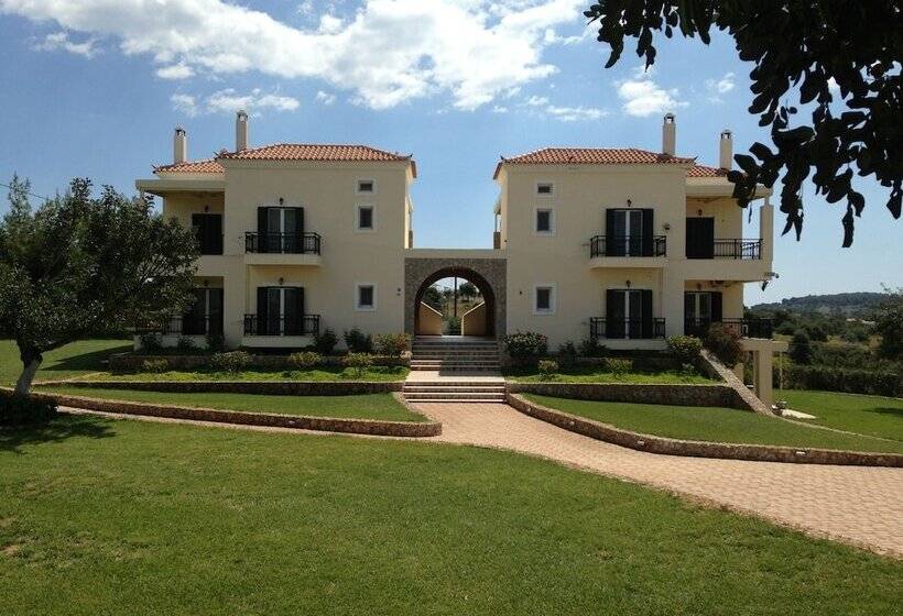 Long View Resort & Spa Rooms & Apartments