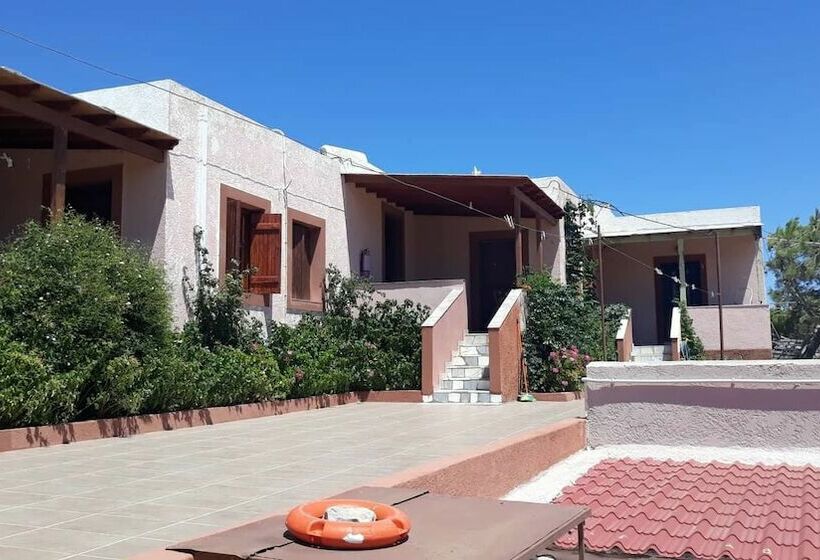 پانسیون Ambeles Apartments