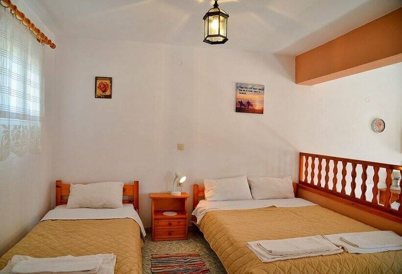 پانسیون Ambeles Apartments