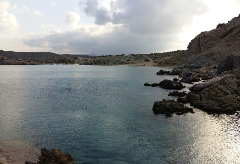 پانسیون Ambeles Apartments