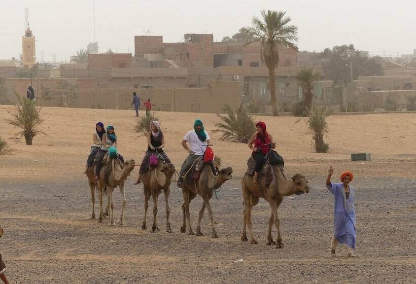 پانسیون Auberge Les Roches