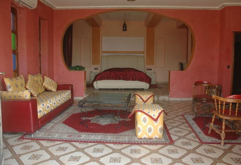 پانسیون Complexe Touristique Venise