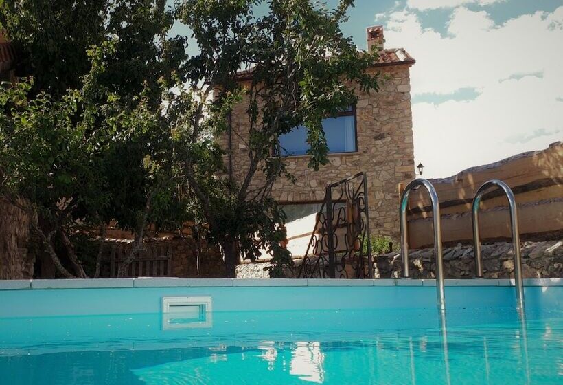 بنسيون La Pedraza Casa Rural