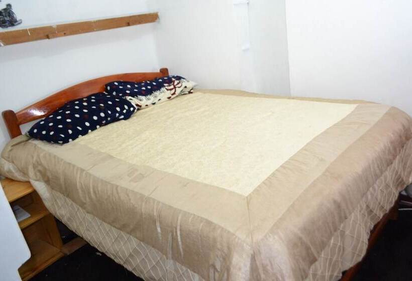 پانسیون Mandragora Hostel