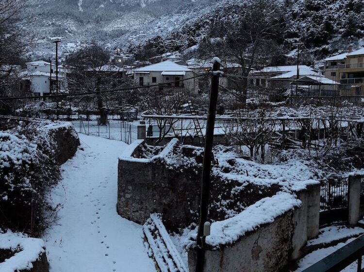 پانسیون Mansion Of Kertezis