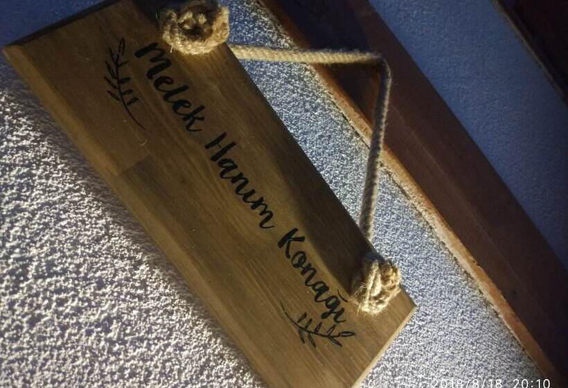 بنسيون Melek Hanim Konagi