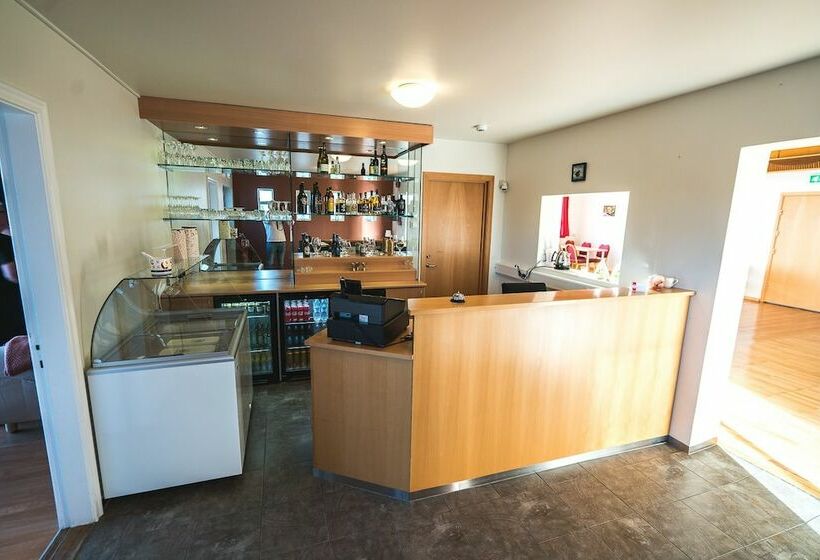 پانسیون Skulagardur