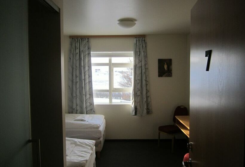 پانسیون Skulagardur