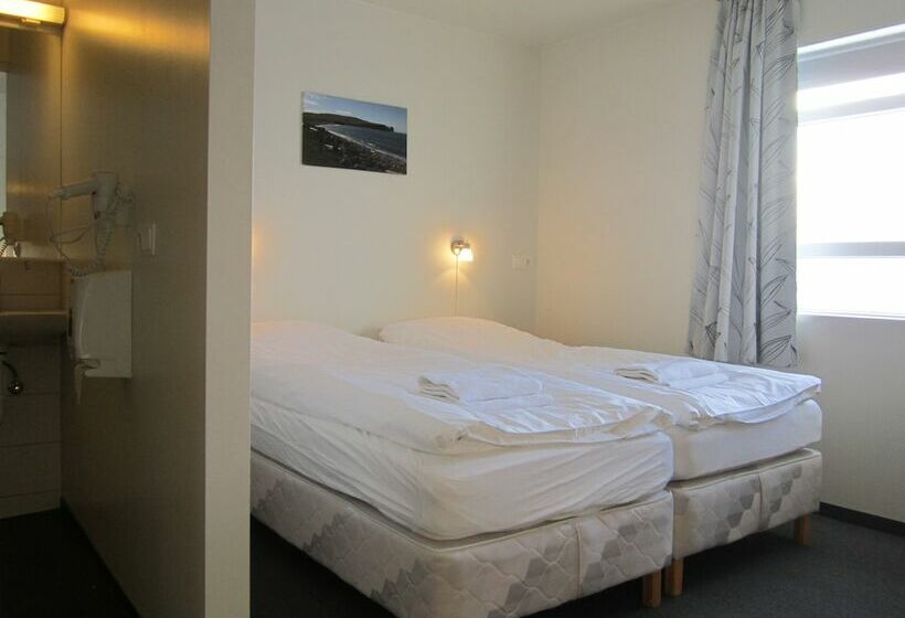 پانسیون Skulagardur