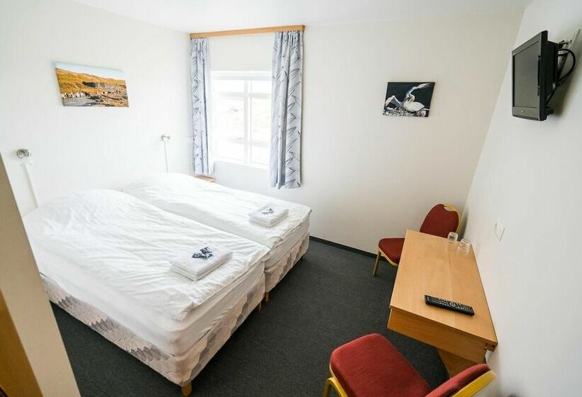 پانسیون Skulagardur