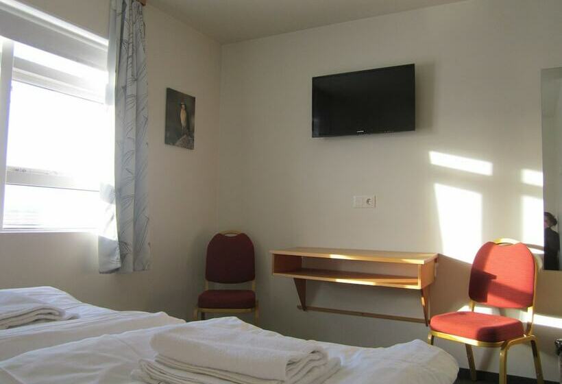 پانسیون Skulagardur