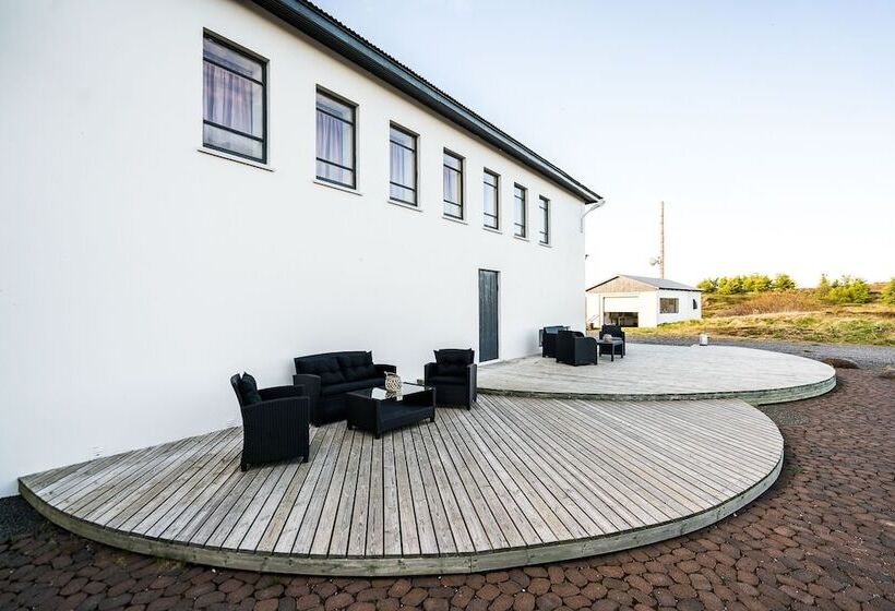 پانسیون Skulagardur