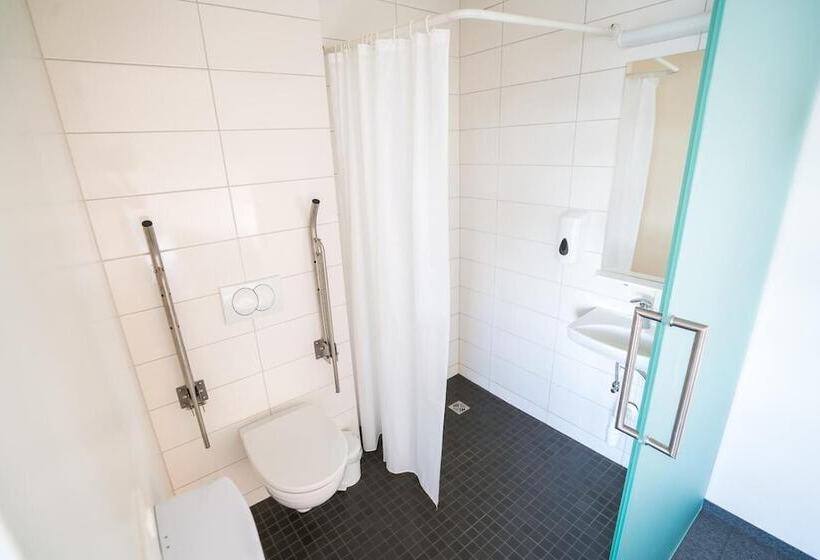 پانسیون Skulagardur