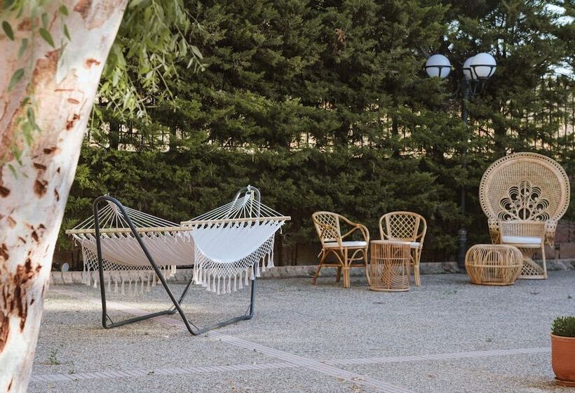 پانسیون Sourediko