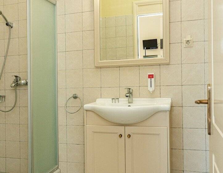 پانسیون Sourediko