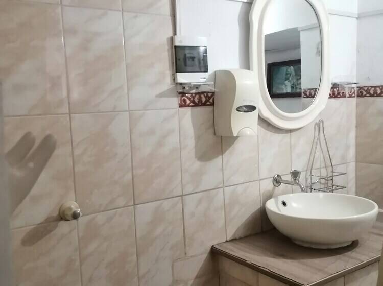 پانسیون Union Wasi 238