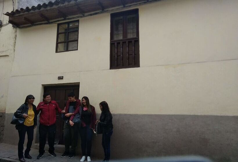 پانسیون Union Wasi 238