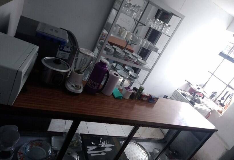 پانسیون Union Wasi 238