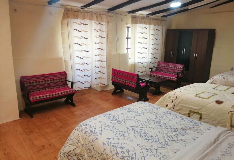 پانسیون Union Wasi 238