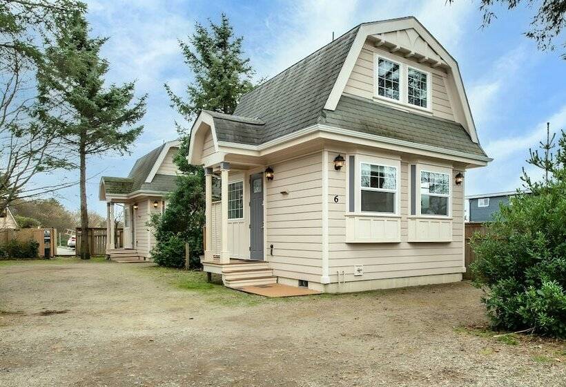 Sea Breeze Cottages