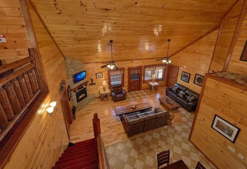 Sweet Tranquility Pool Lodge Apartment 4