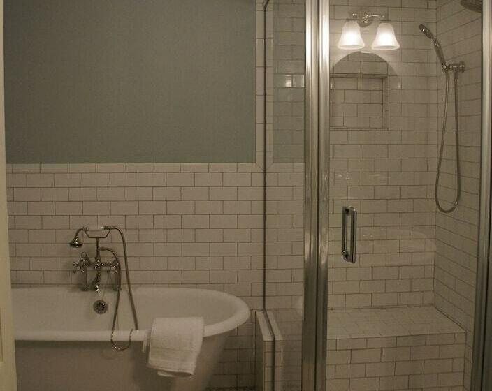 The Baker House Bed & Breakfast