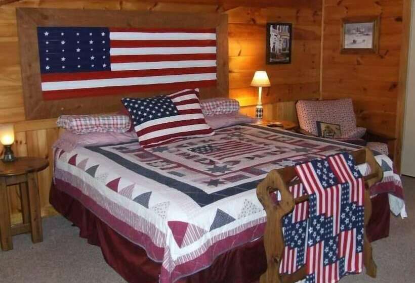 Turkey Feather Nevaeh Cabin Rentals