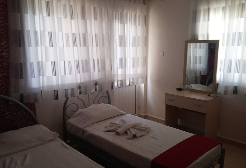 Uc Mevsim Otel