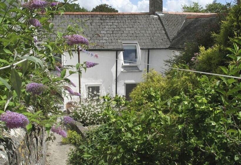 White Duck Cottage
