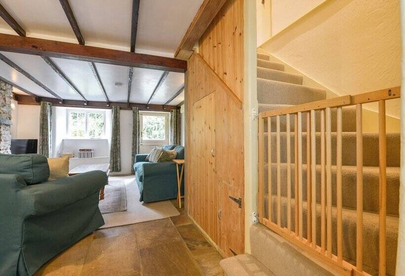 1 Gabberwell Cottages