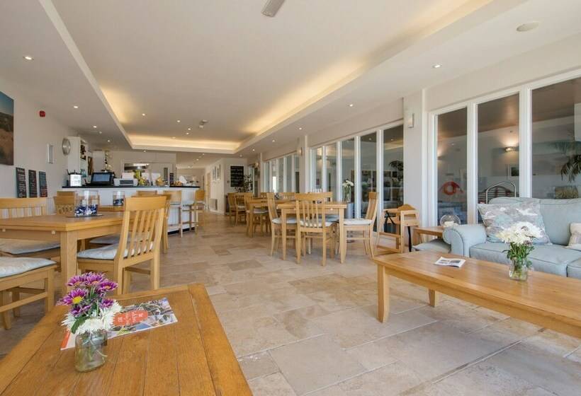 24 Burgh Island Causeway